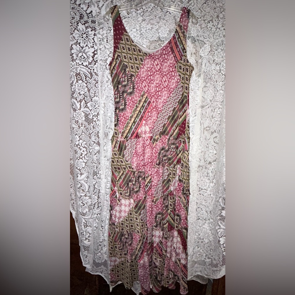 Elegant Pink Patterned Women's Dress